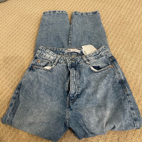 Zara Jeans - Picture 2 of 3